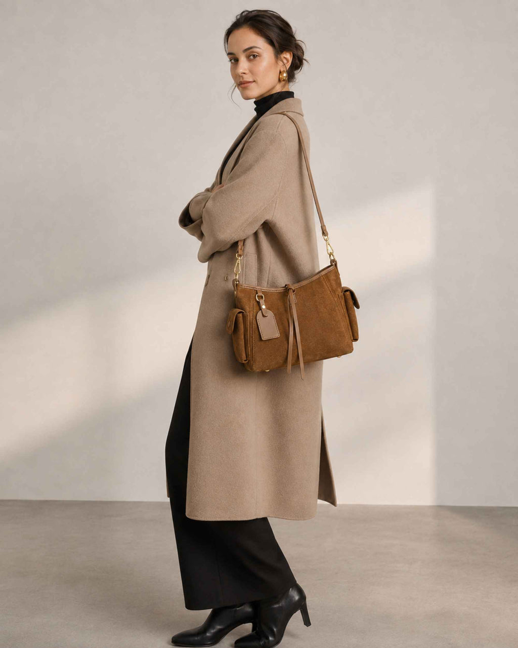 Harbour bag, on-body view