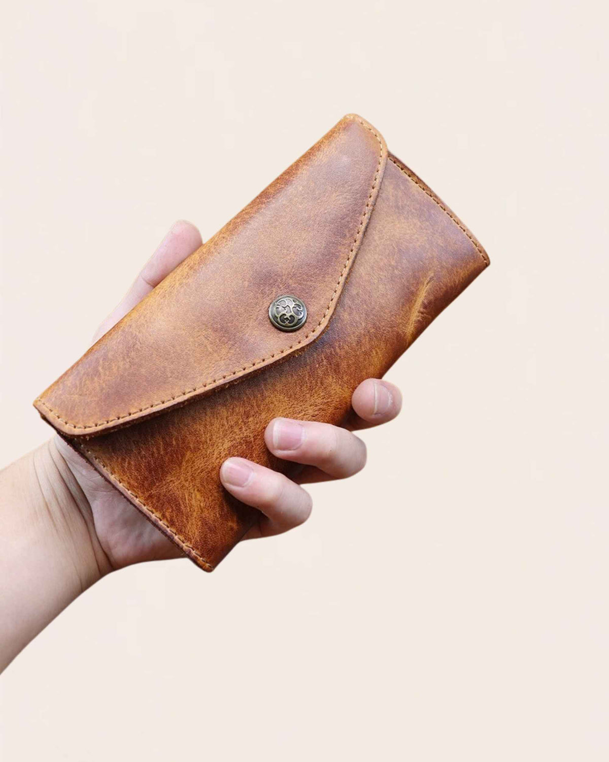 Tender cowhide phone wallet in brown